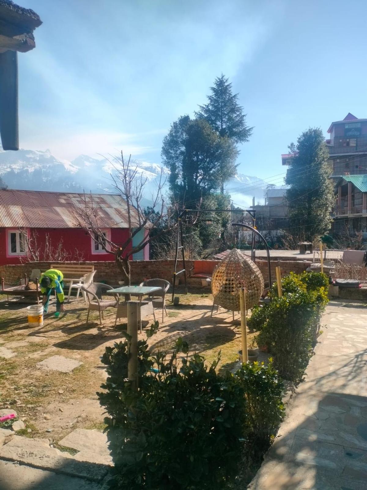 Govind Royal Stay Manāli Exterior foto
